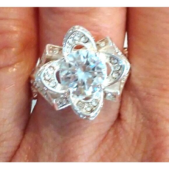 Ring 925 Silver Sz 7 Flower Simulated Diamonds FLEUR de Lis Blossom Clover FANCY - Picture 1 of 8